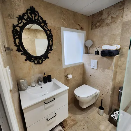 Le Beffroi De Gaston Climatise Apartment *